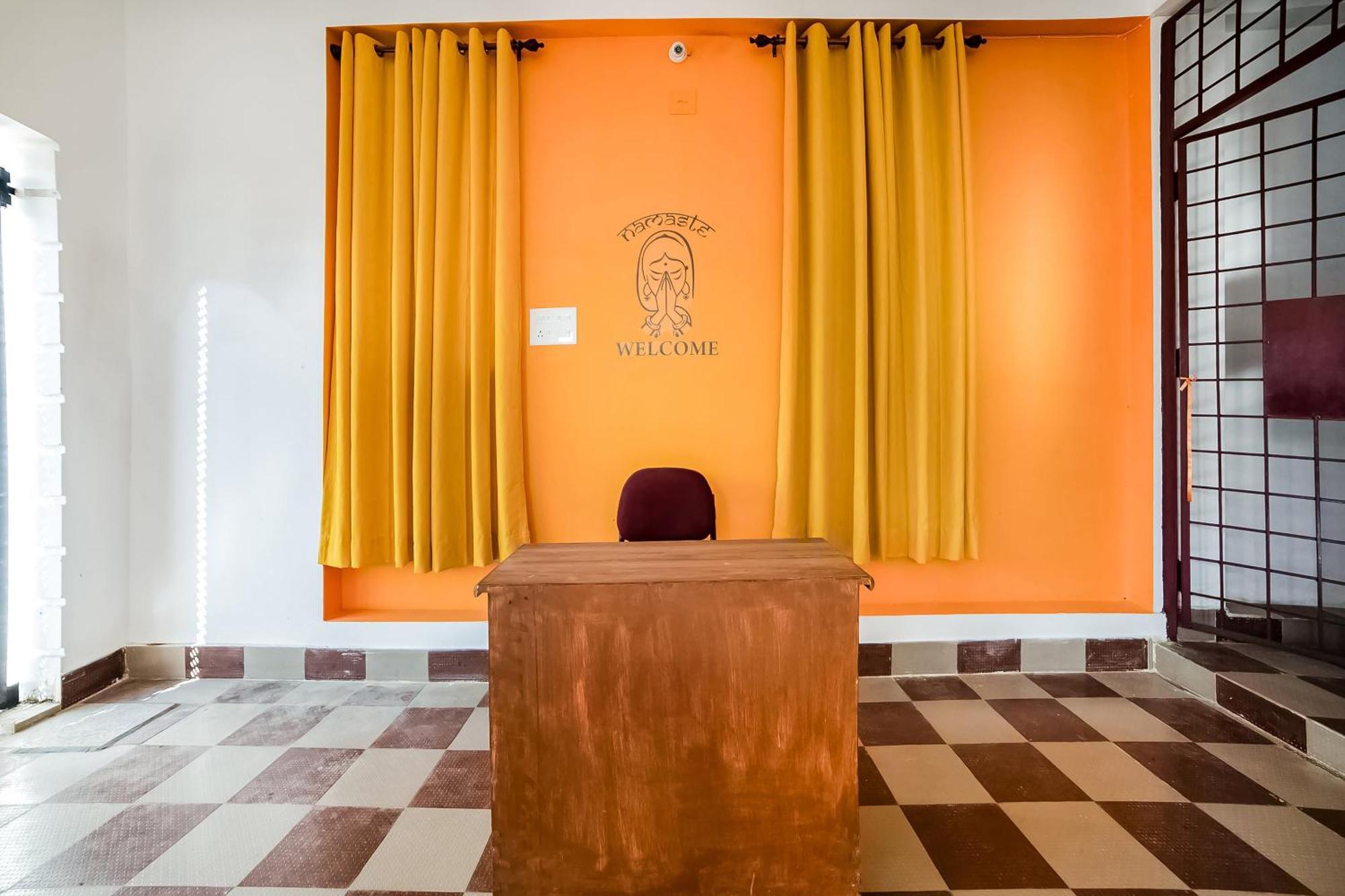 Hotel O Khan Basera Khandagiri Esterno foto